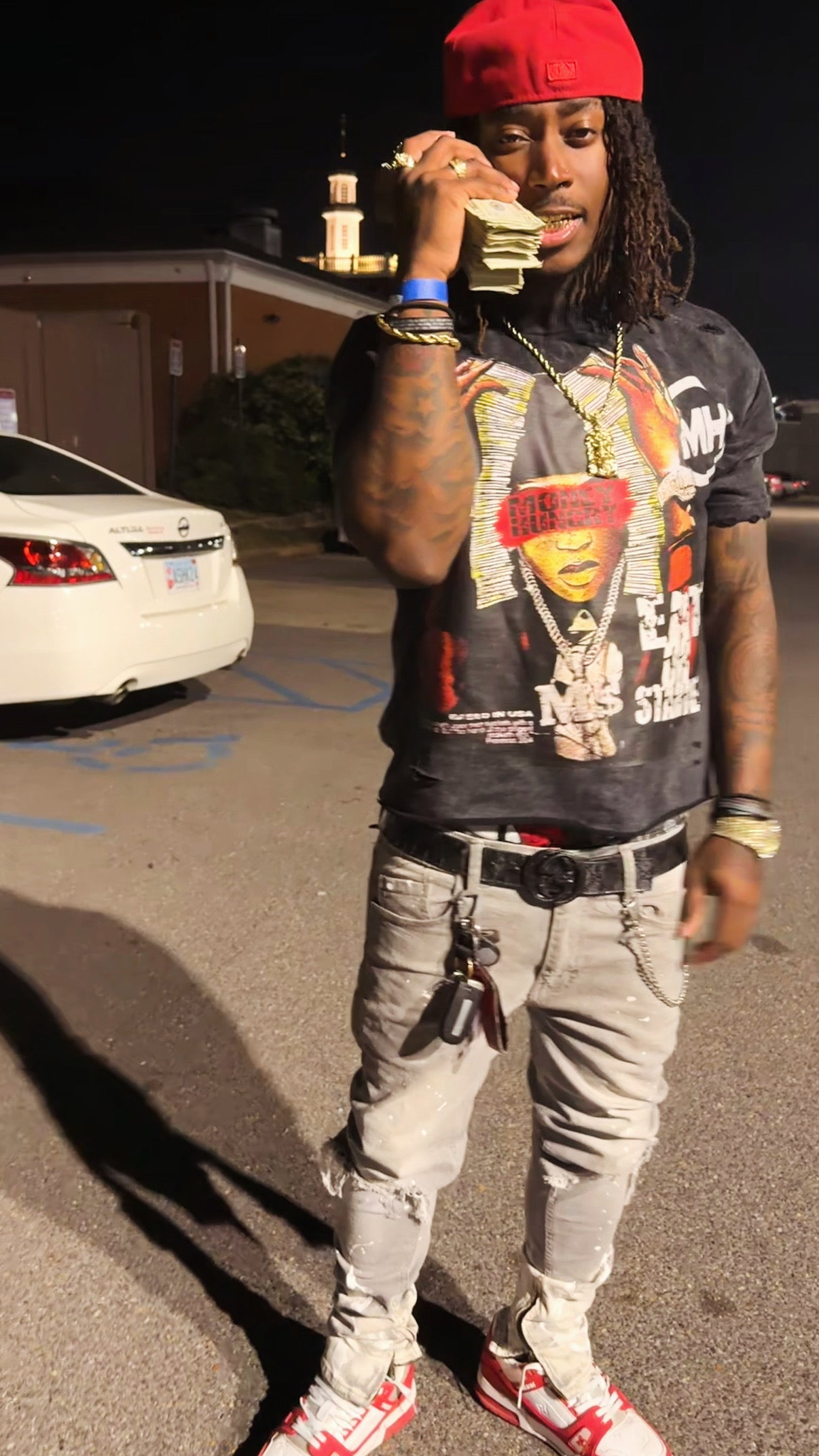 EXCLUSIVE EAT OR STARVE DISTRESSED TEE
