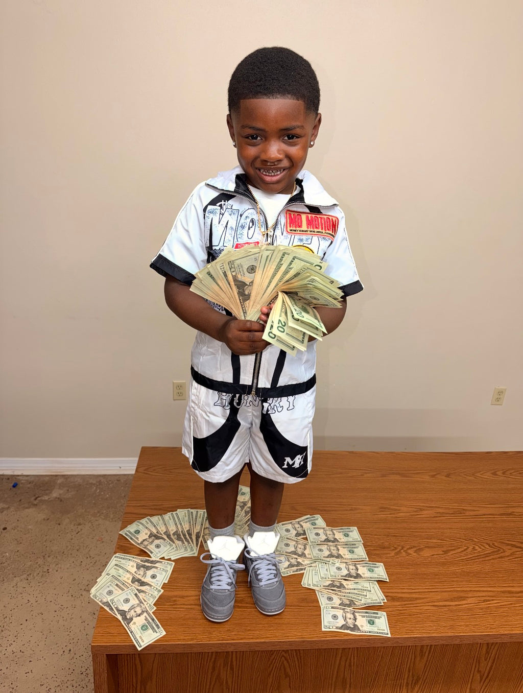 Kids White S.D.S.U Set